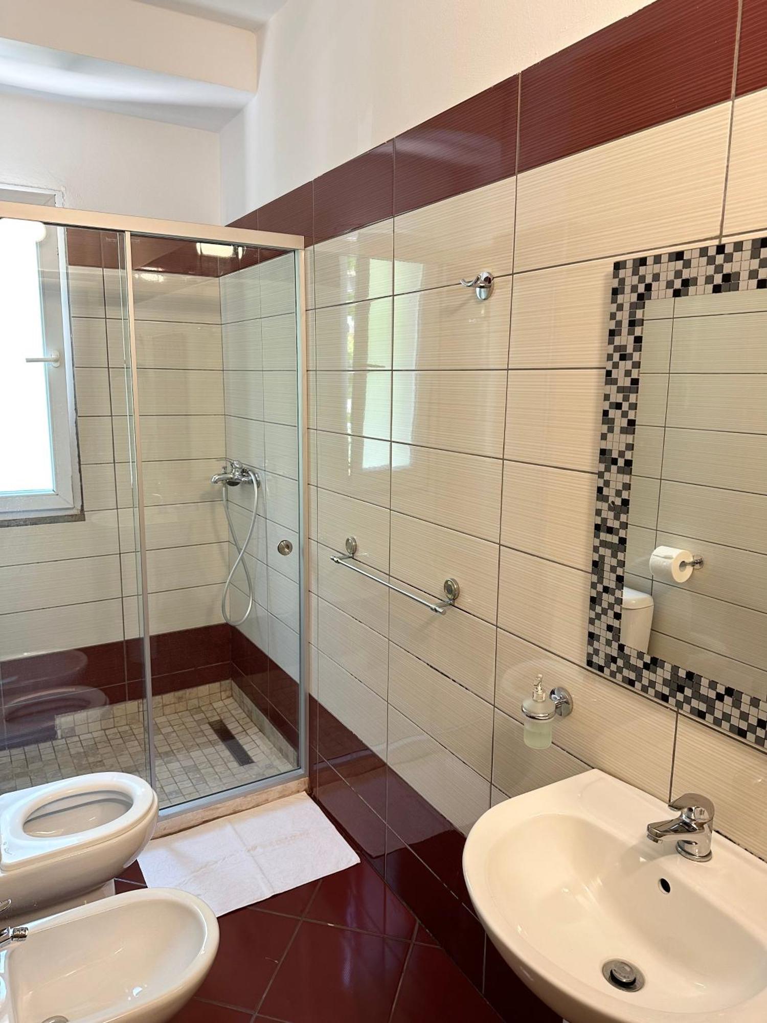 Noi Sea View Apartamento Vlorë